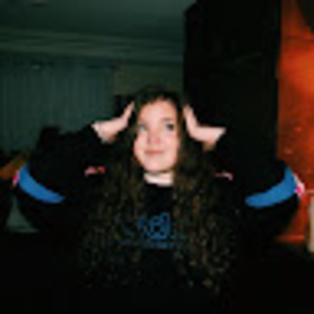Meet your Posher, Sela